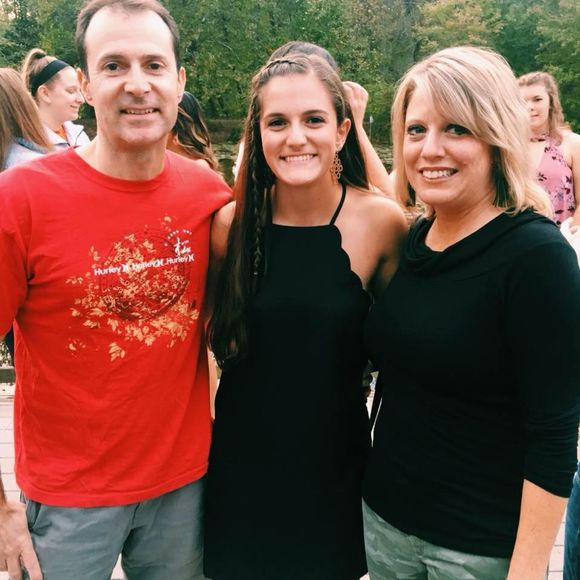 Meet your Posher, Alex - Picture 1 of 1